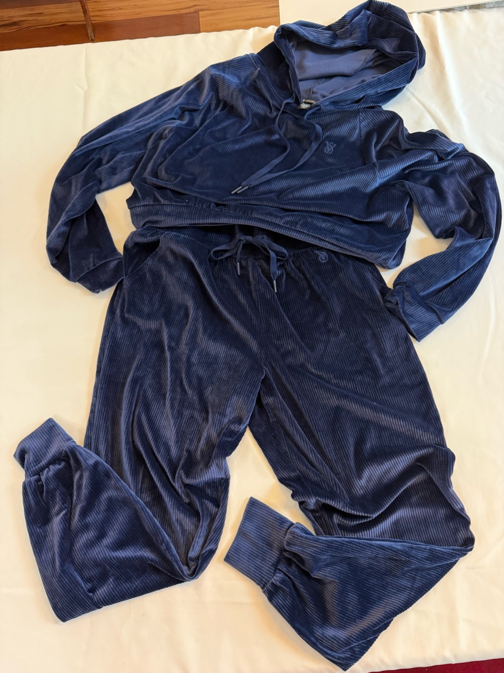 Victoria's Secret Navy Ribbed Velvet Hoodie & Joggers Set on point sport